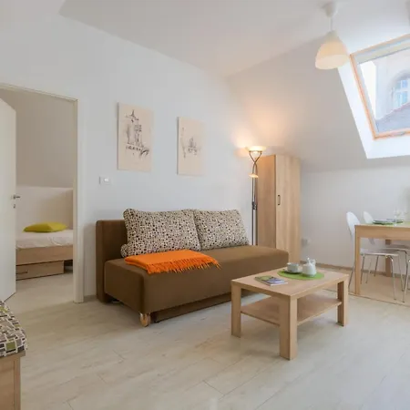 Old Town First Floor Apartamento